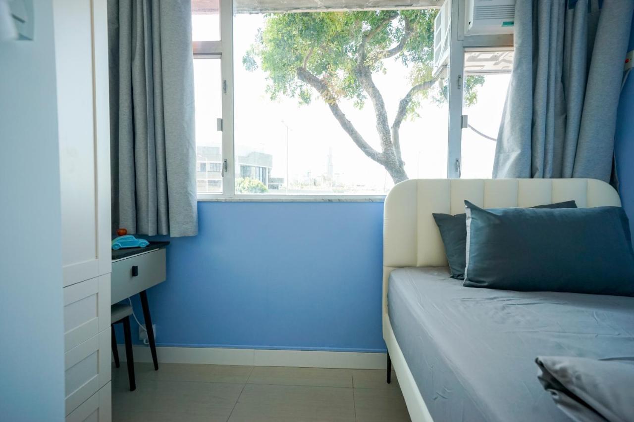 Student - 276 Gloucester Road Asrama Hong Kong